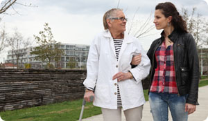 8 Tips for Alzheimer's Caregivers